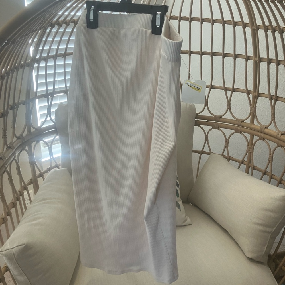 Medium maternity skirt cream